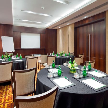 Holiday Inn Mumbai International Airport By Ihg Екстер'єр фото Meeting room