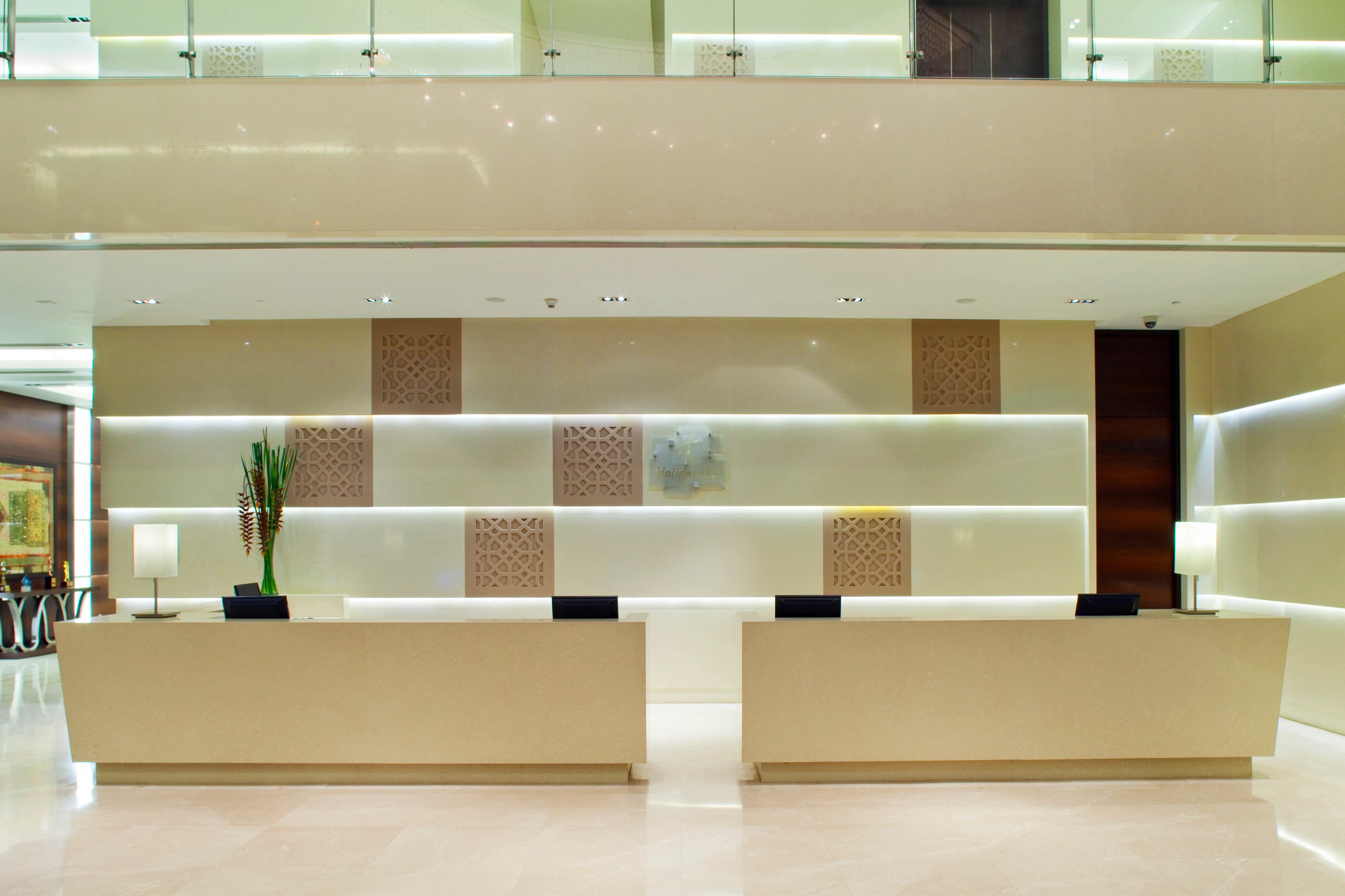 Holiday Inn Mumbai International Airport By Ihg Екстер'єр фото The lobby of the hotel